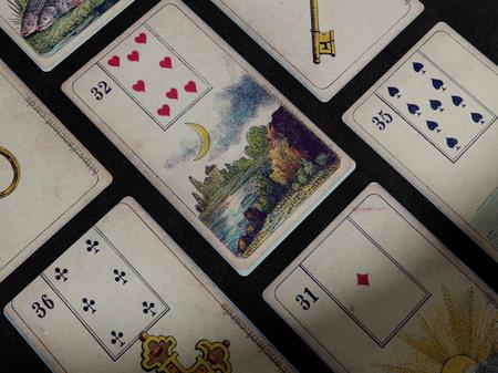 Starlund Mlle Lenormand oracle deck screenshot 17