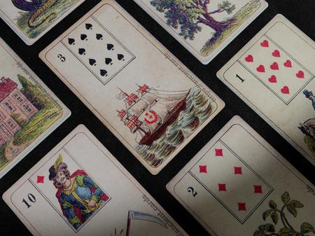Starlund Mlle Lenormand oracle deck screenshot 6